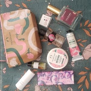 Bundle of The Body Shop products & IGK blonde toning drops
